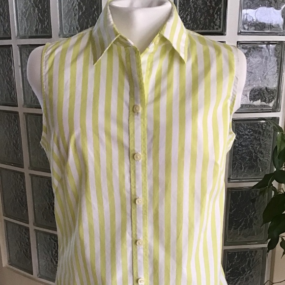 Banana Republic Top - Picture 5 of 5